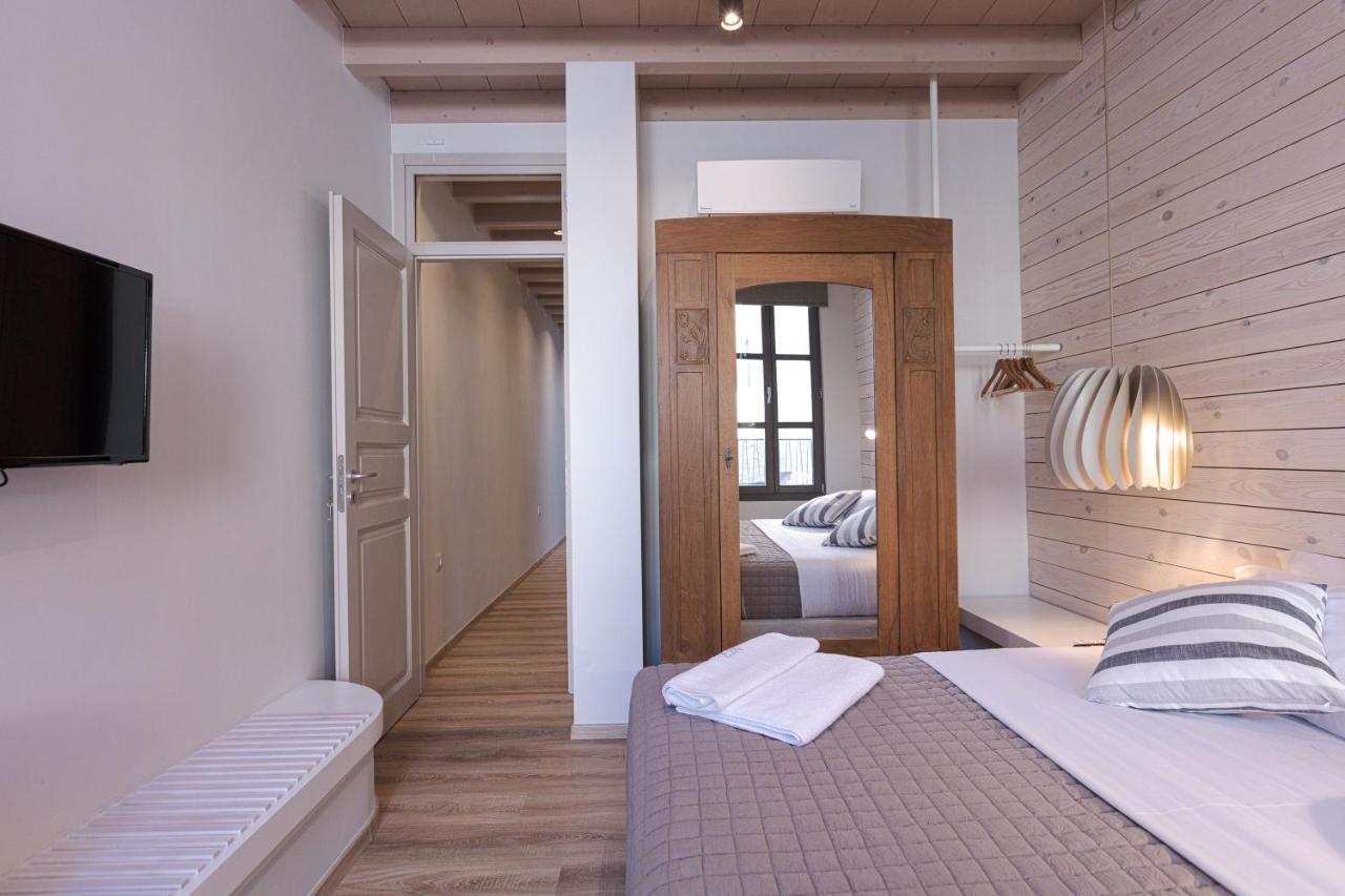 V77 Seafront Suites Rethymno Exteriér fotografie