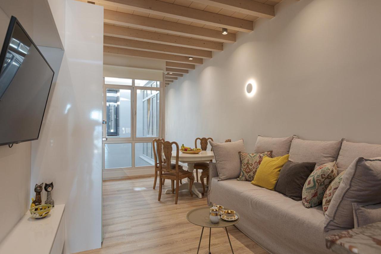 V77 Seafront Suites Rethymno Exteriér fotografie
